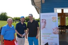 Bild von Teilnehmern des Golfturniers